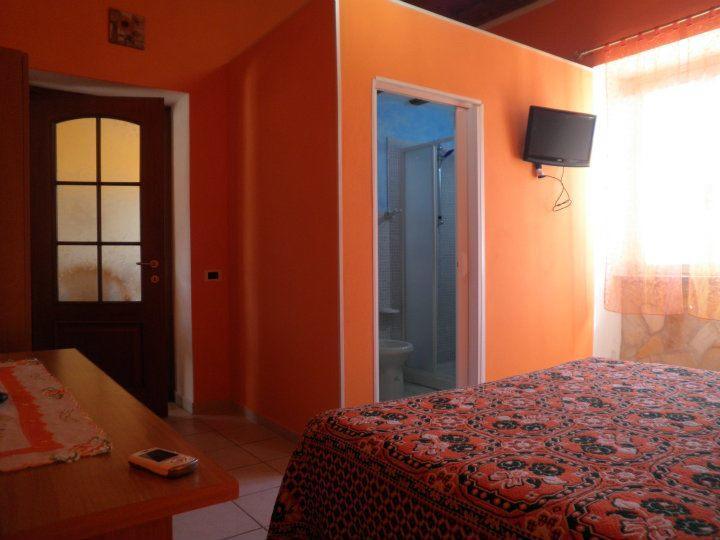 B&B Gli Ulivi SantʼAnna Arresi Exterior foto
